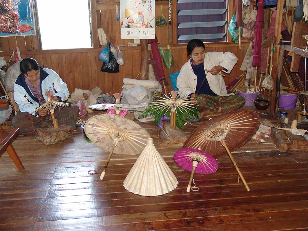 Making paper umbrellas