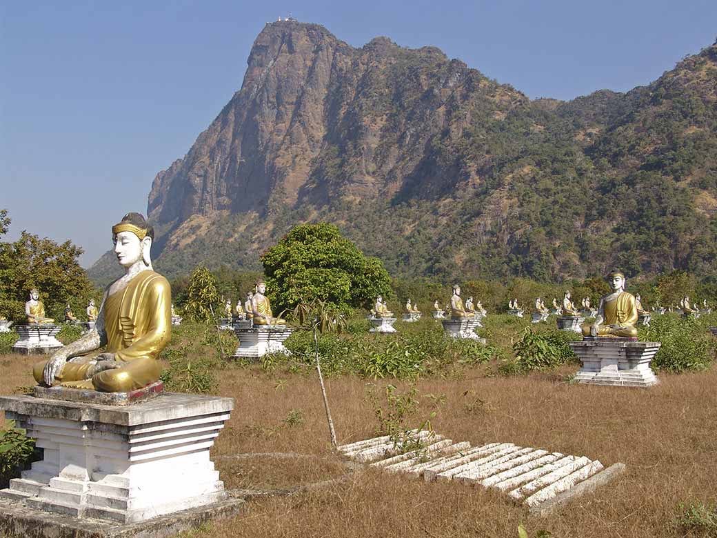 Statues, Mount Zwegabin