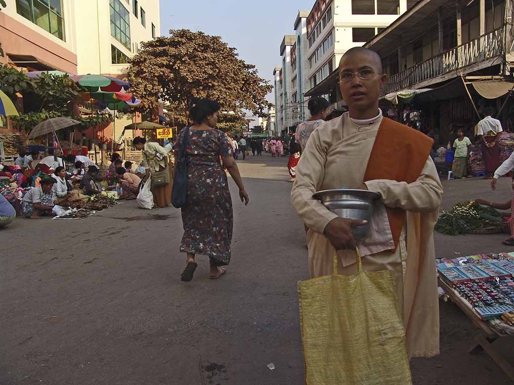 Buddhist nun