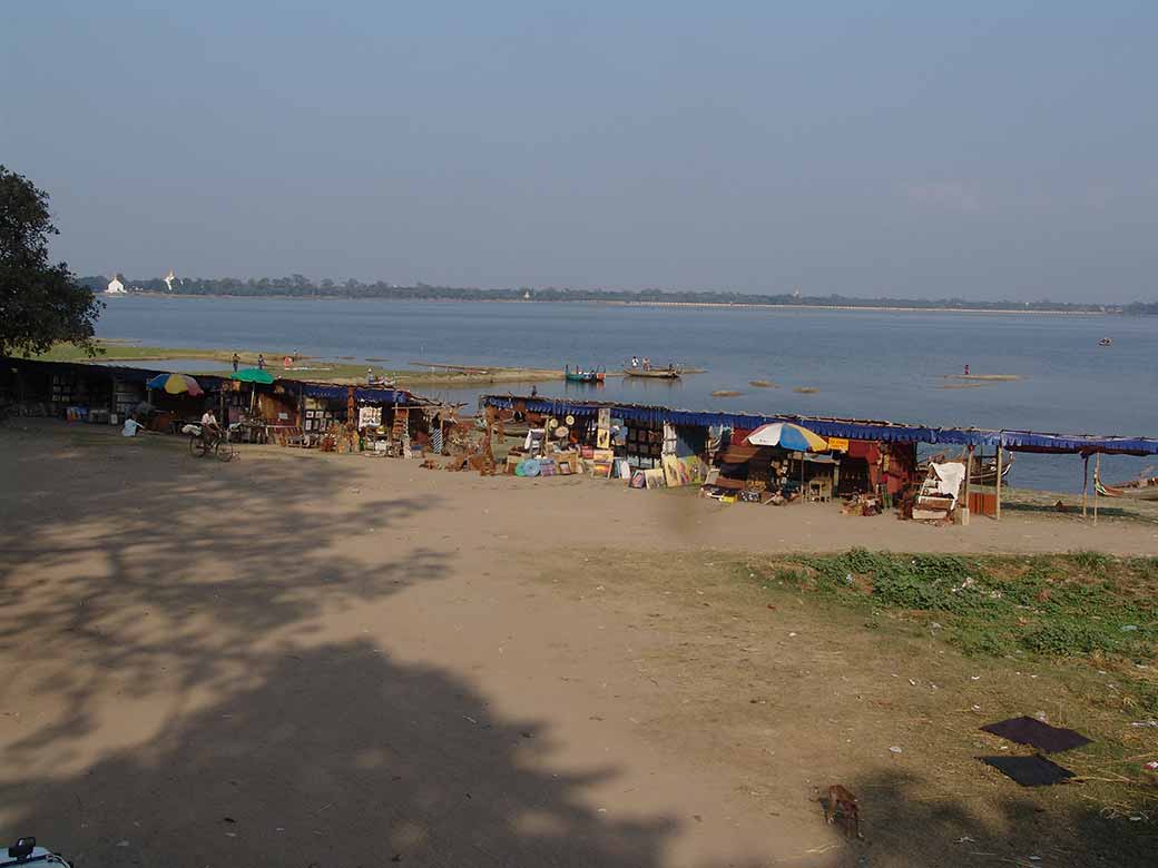  U Bein's bridge