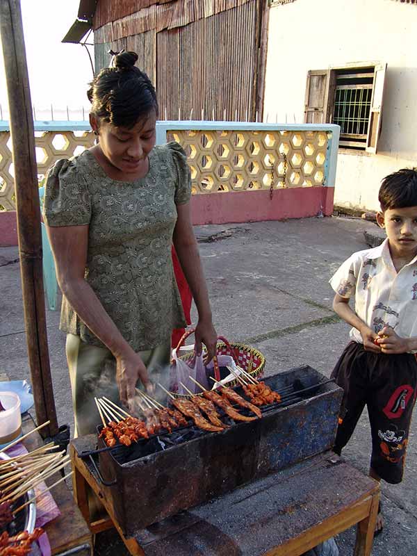 Selling grilled chicken