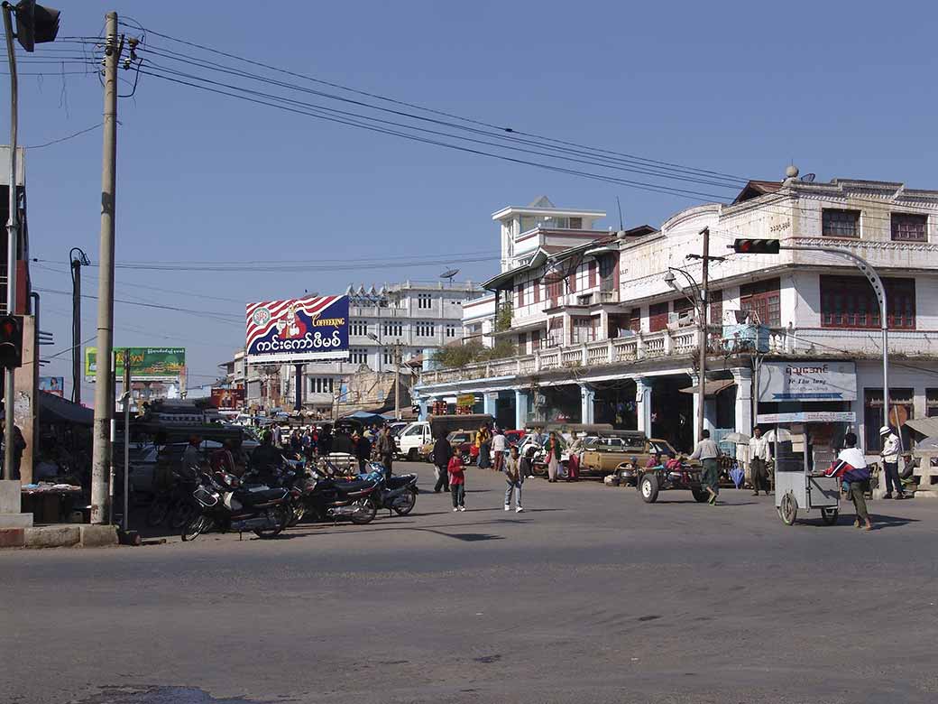Taunggyi street