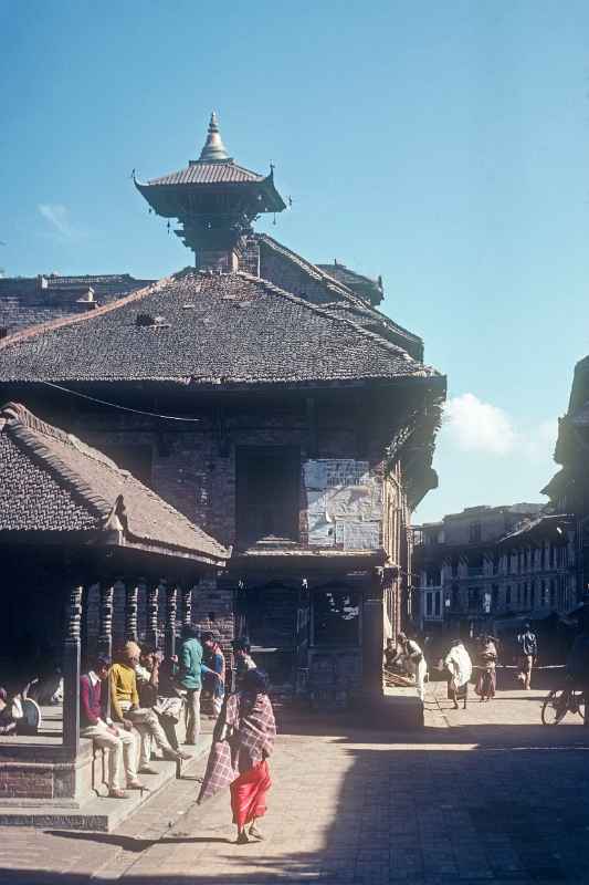 Narrow street, Bhaktapur