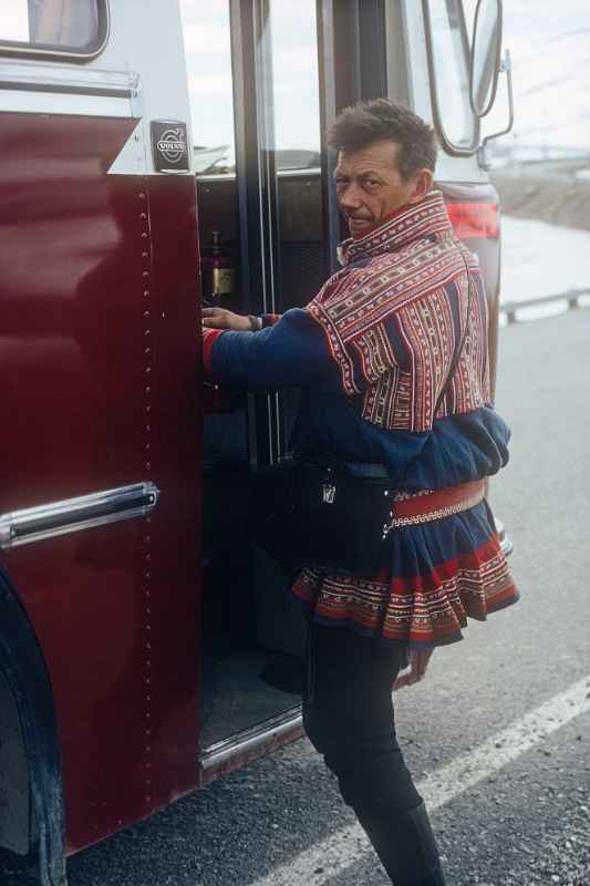 Sami man on the bus