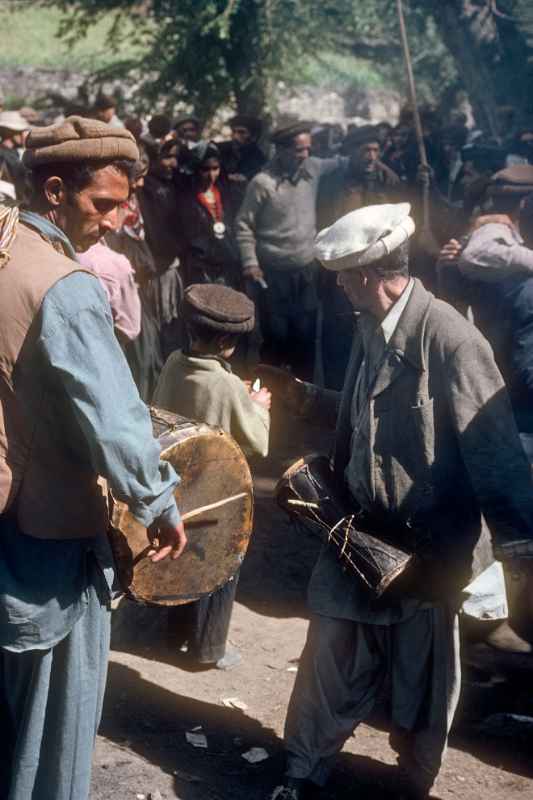 Men drumming