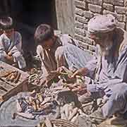 Roasting maize cobs