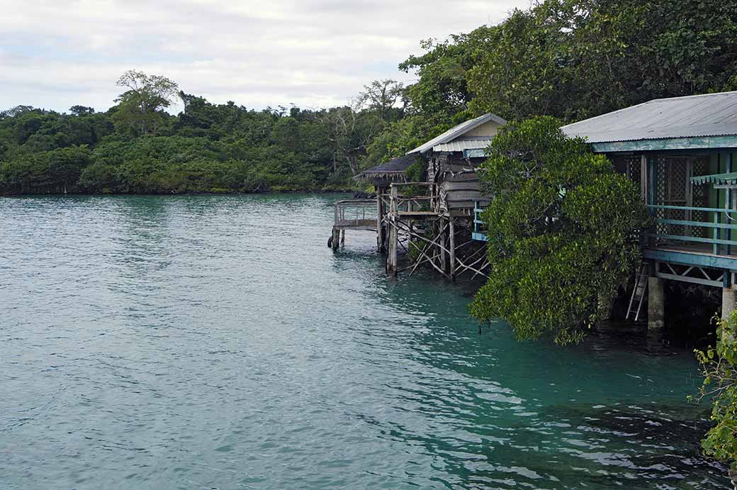 Lusia's Lagoon Chalets