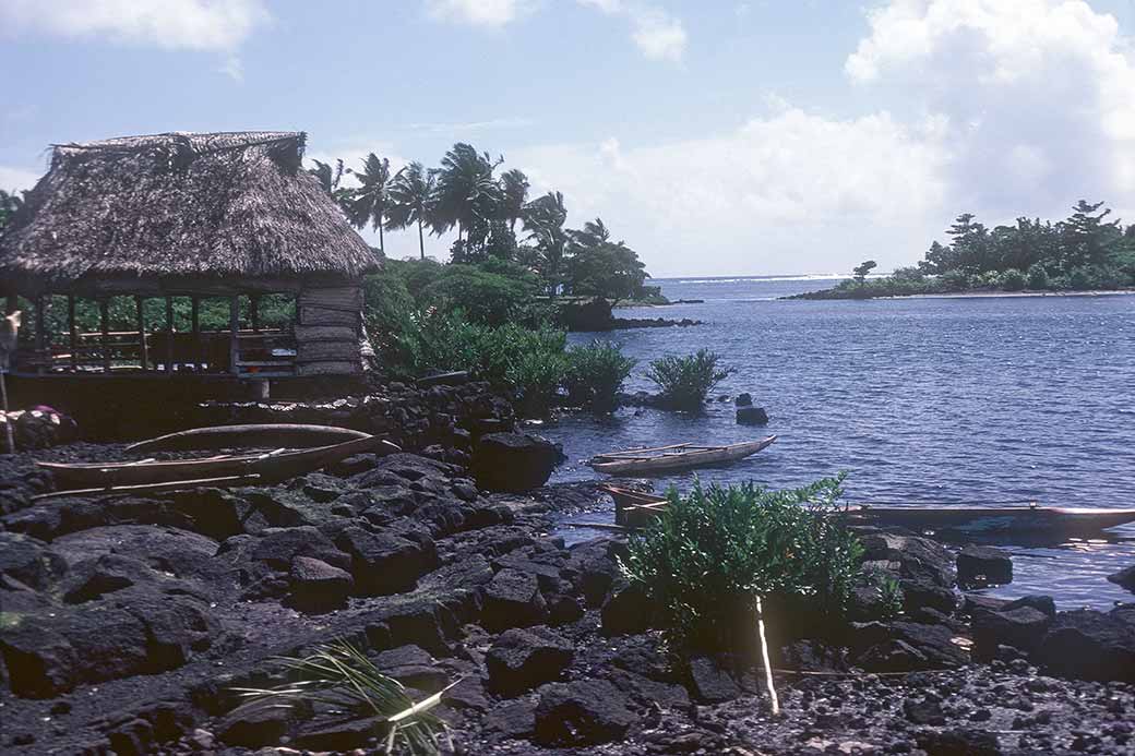 Fale on the water