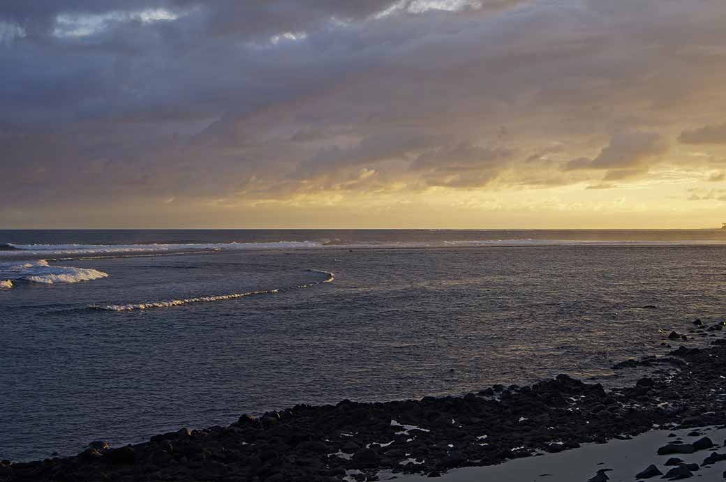 Sunset, Aganoa Beach