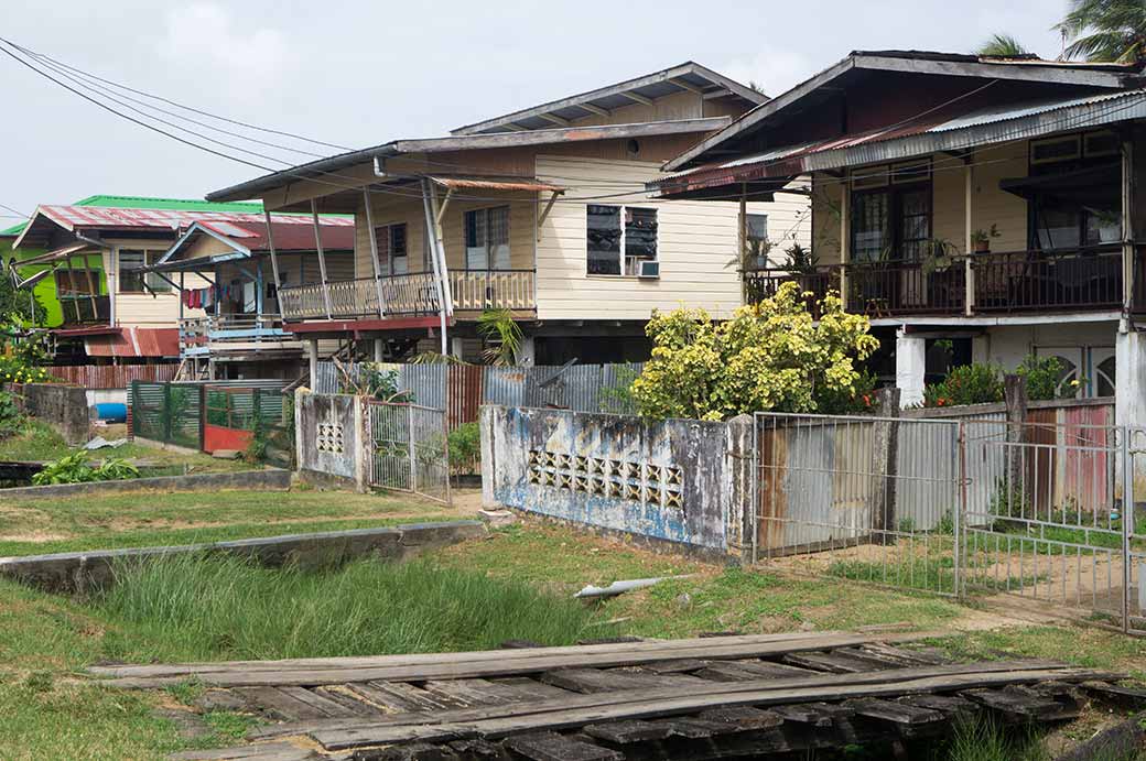 Wooden houses, Nieuw Nickerie