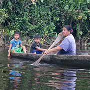 Mother and sons on the Tapahony