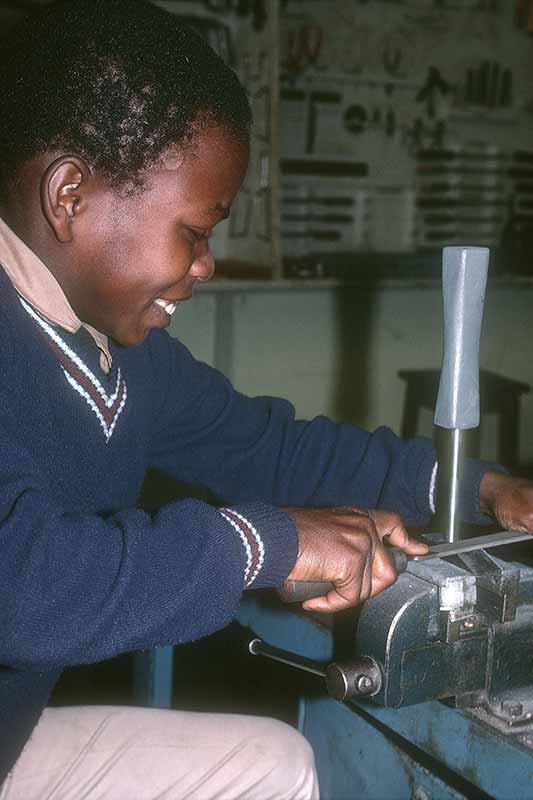 Polishing a hammer