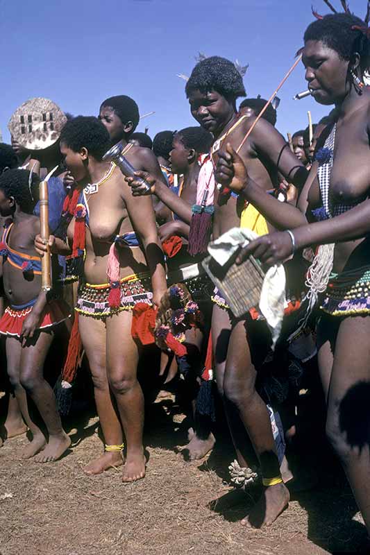 Young girls dance