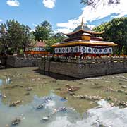 Lake Palace, Norbulingka