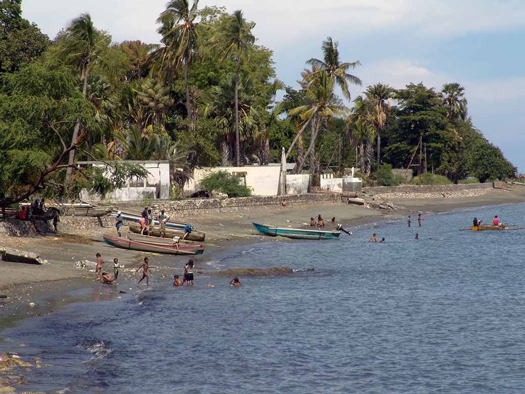 Manatuto beach