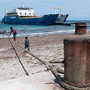 Balancing on the mooring cable