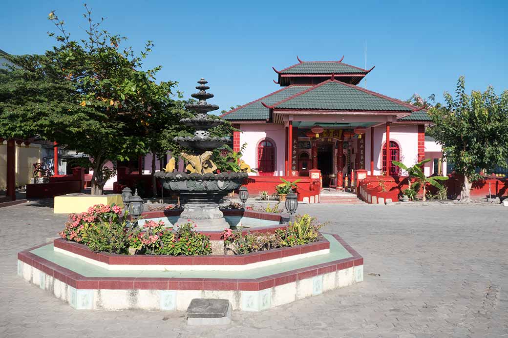 Chinese temple