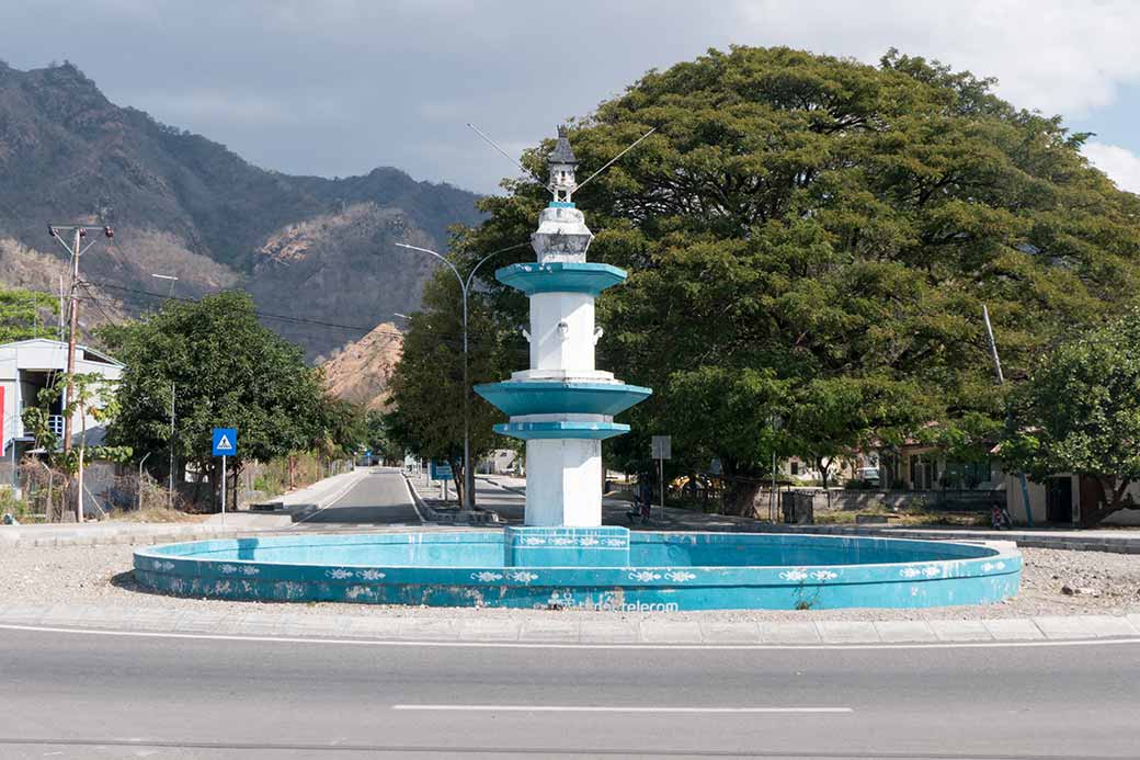 Fountain, Pante Macassar