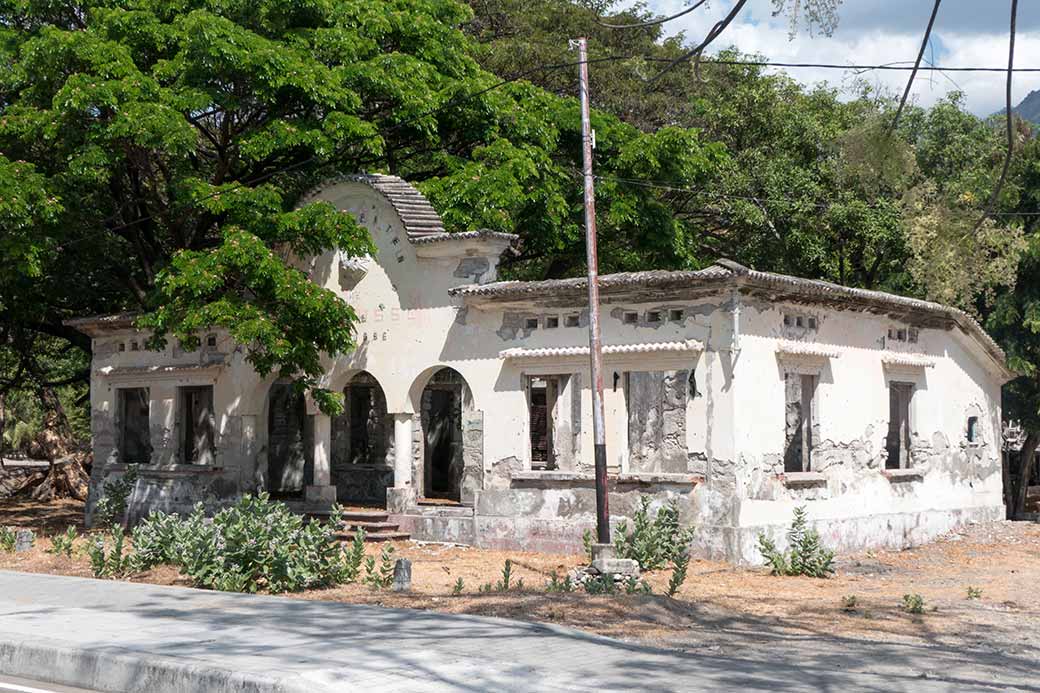 Destroyed Concelho building