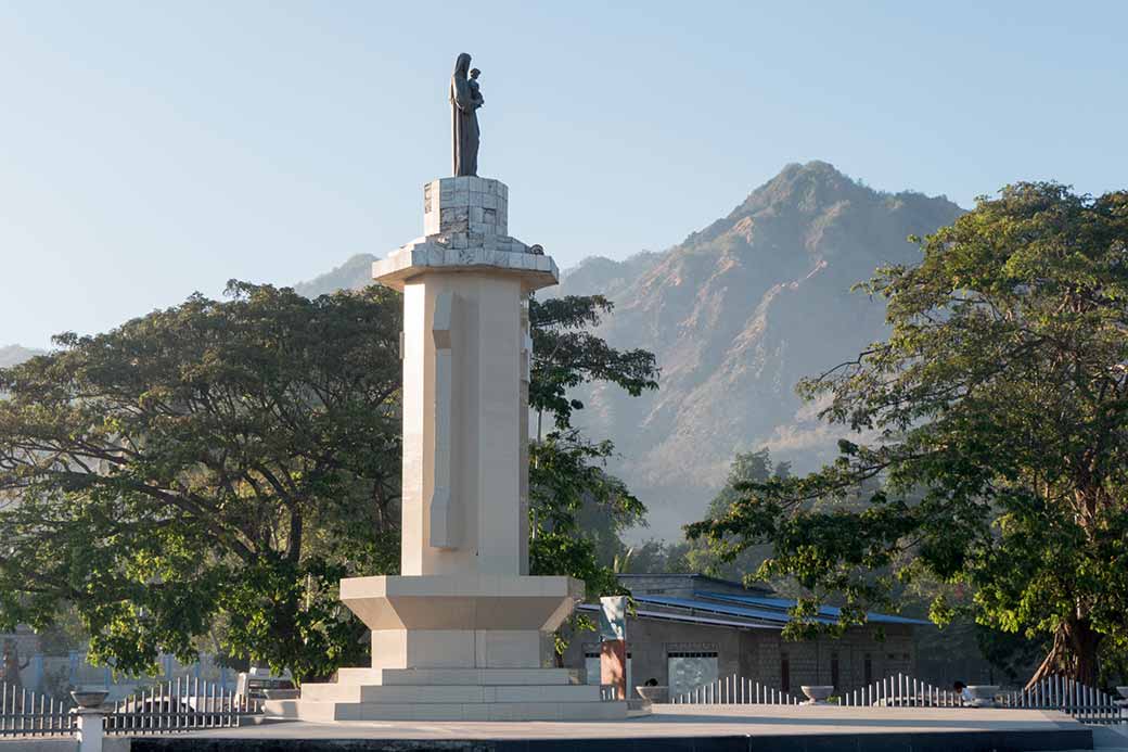 Estatua Nossa Senhora