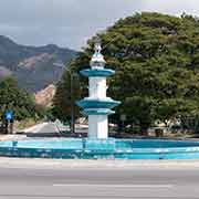 Fountain, Pante Macassar