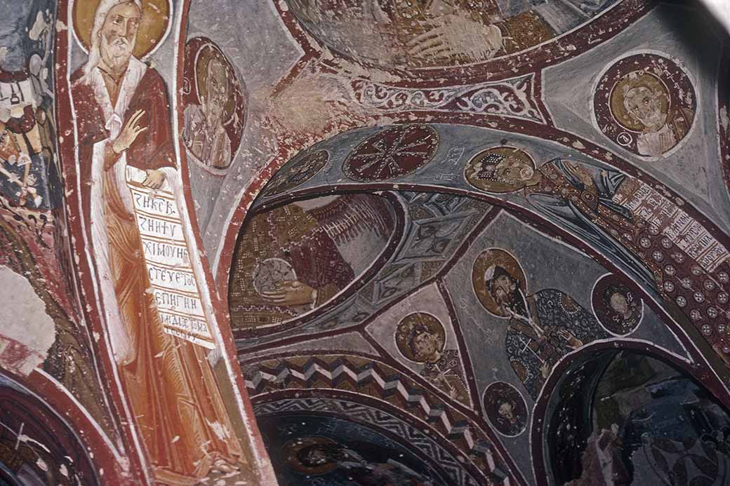 Frescoes, Karanlık Church