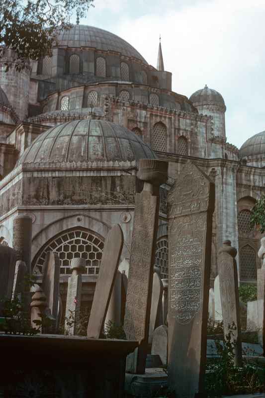 Nuruosmaniye Mosque