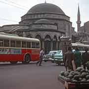 Yeniçeriler Caddesi