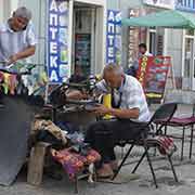 Shoe maker in Andijon