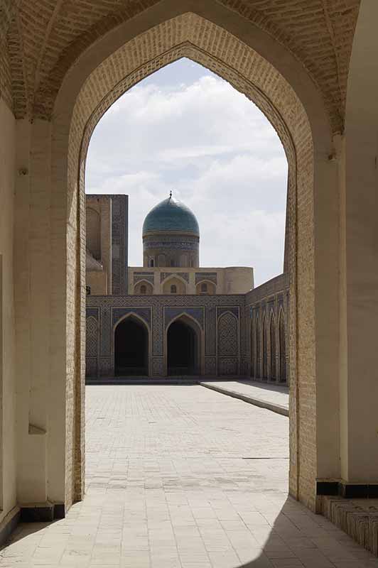 Kalyan Mosque courtyard