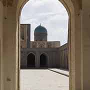 Kalyan Mosque courtyard