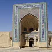 Kalyan Mosque gate