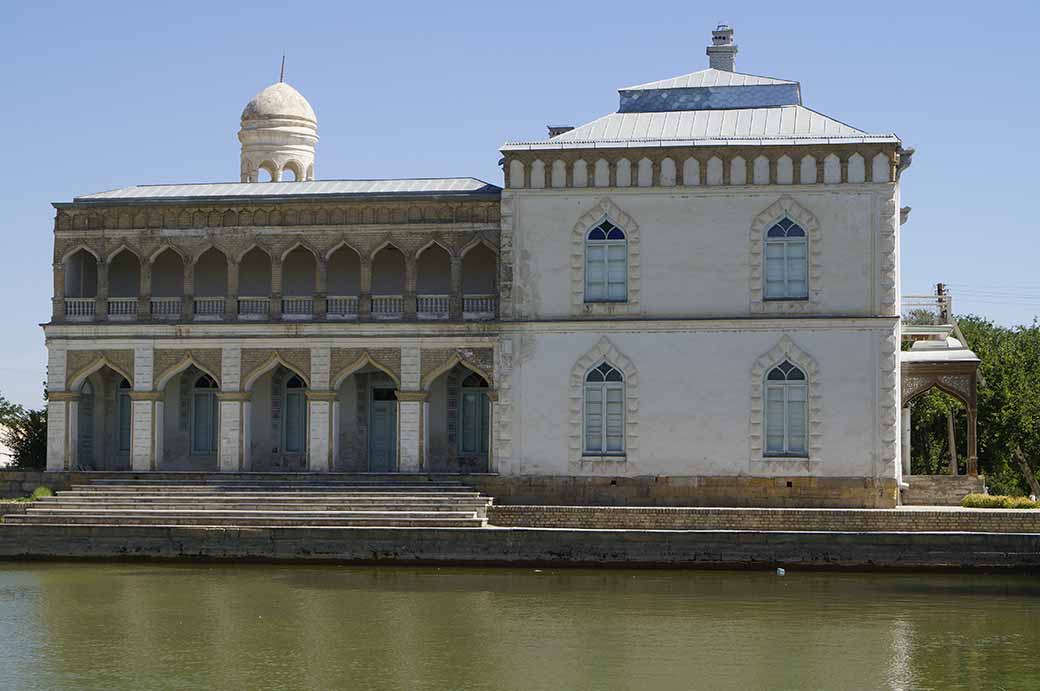 Harem, Emir's Summer palace
