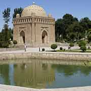 Samanid mausoleum