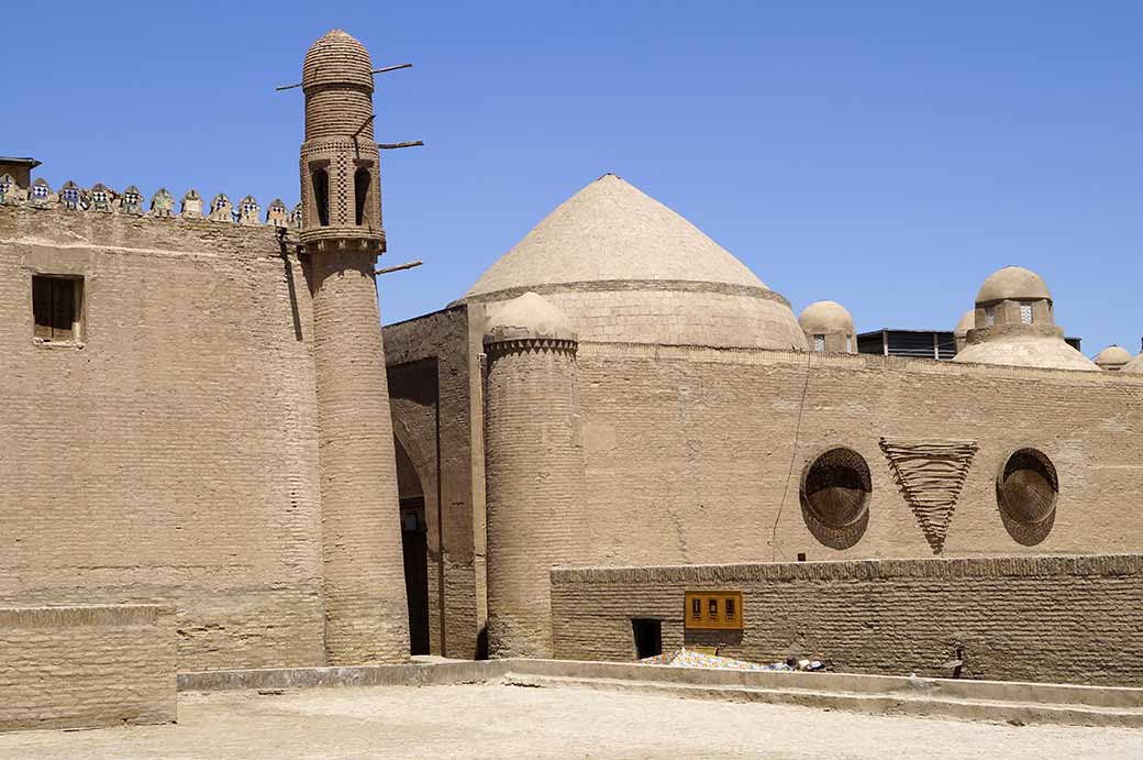 Madrasah of Allakuli Khan