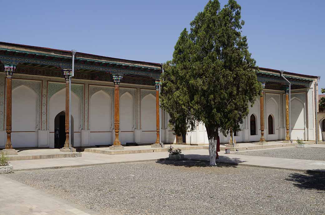 Courtyard, Palace of Khudoyar Khan