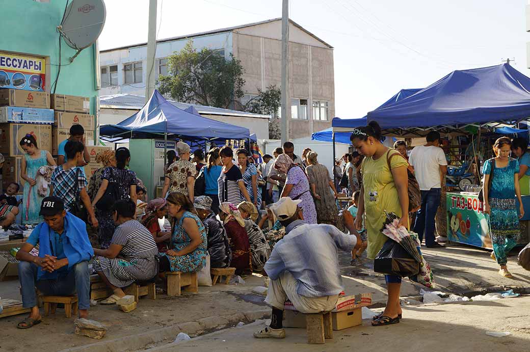 Open air market, Nukus