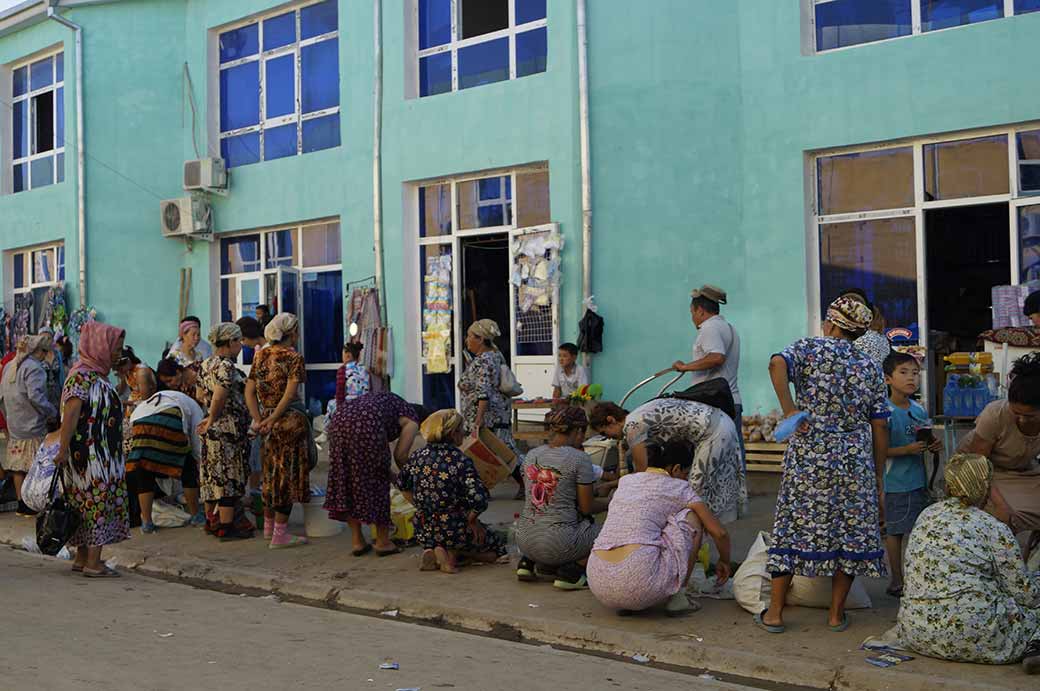 Open air market, Nukus