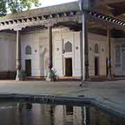 Hodja Abdi Darun Mausoleum