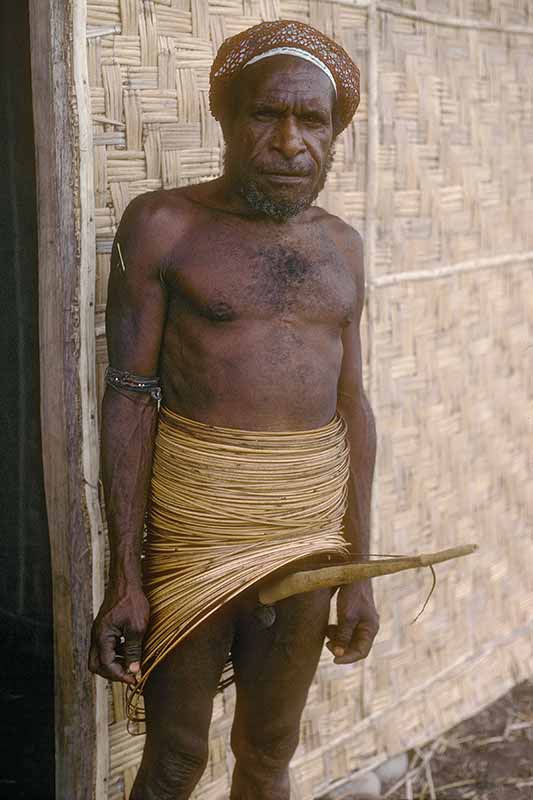 A Yali man