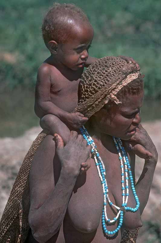 Mother from Wibutu